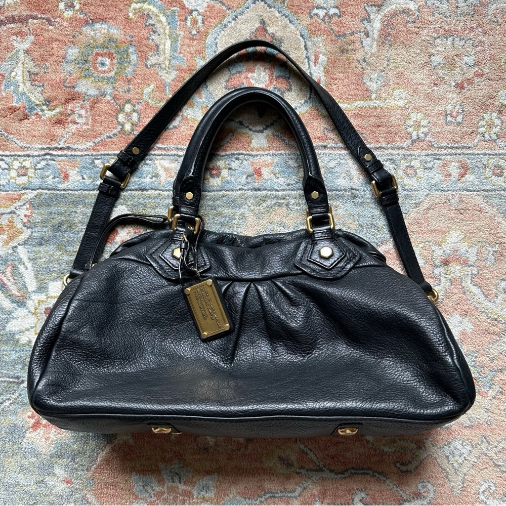 Marc Jacobs Black Classic Q Groove Crossbody Bag with Gold Accents